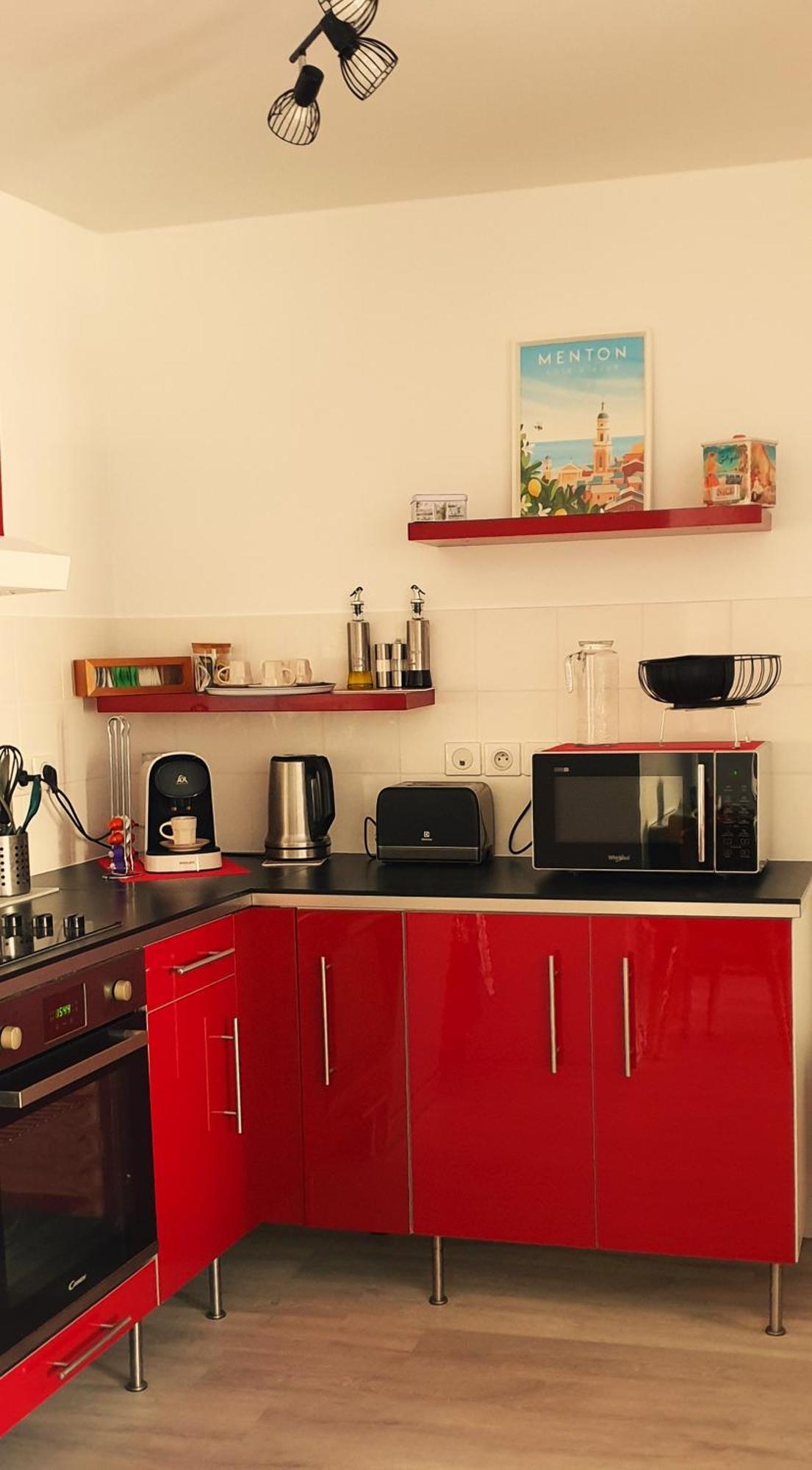 Appartement Cosy Au Centre Ville De Мантон Екстер'єр фото